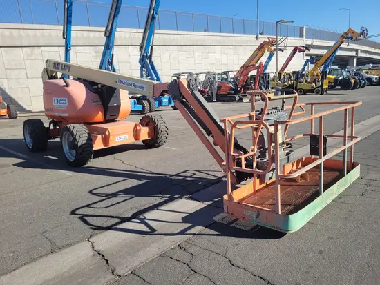 2016 JLG 600AJ Articulating Boom Lift
