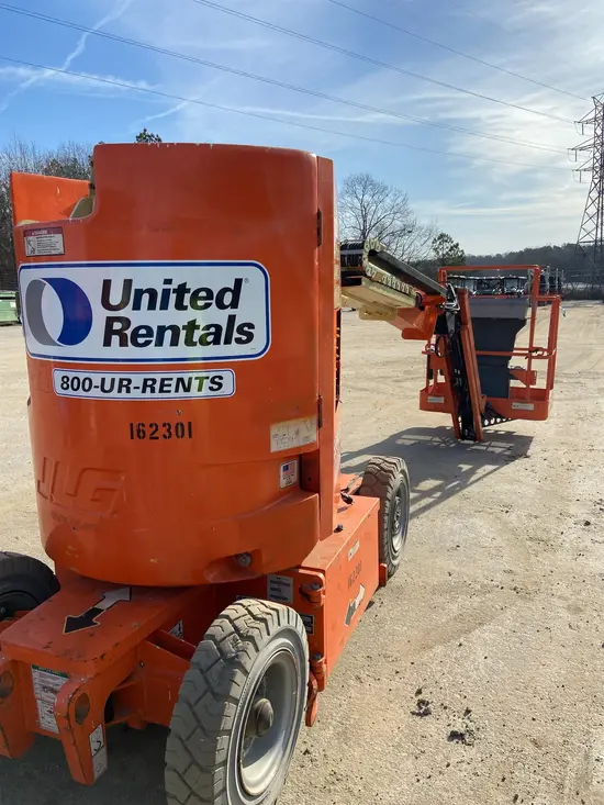 2016 JLG E300AJP Articulating Boom Lift