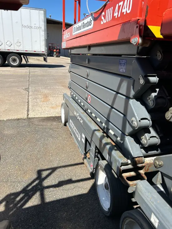 2018 Skyjack SJIII4740 Scissor Lift