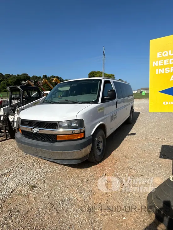 2017 Chevrolet E3500EXTLTGRWD Vehicle