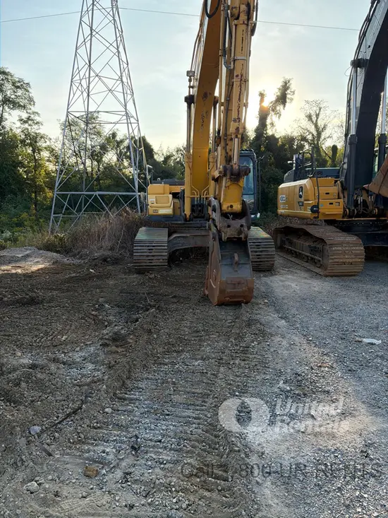 2018 Kobelco SK300LC-10 Excavator