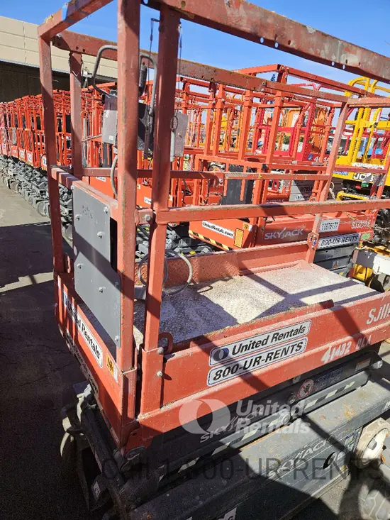 2017 Skyjack SJIII3219 Scissor Lift