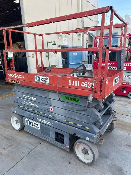 2015 Skyjack SJIII4632 Scissor Lift