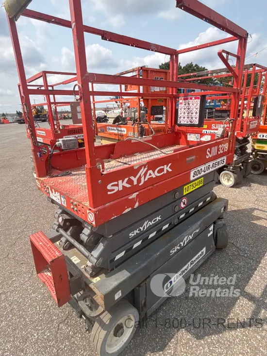 2018 Skyjack SJIII3219 Scissor Lift