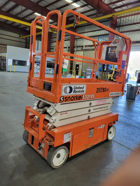 2018 Snorkel S3219E Scissor Lift