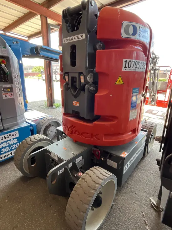 2018 Skyjack SJ30ARJE Articulating Boom Lift