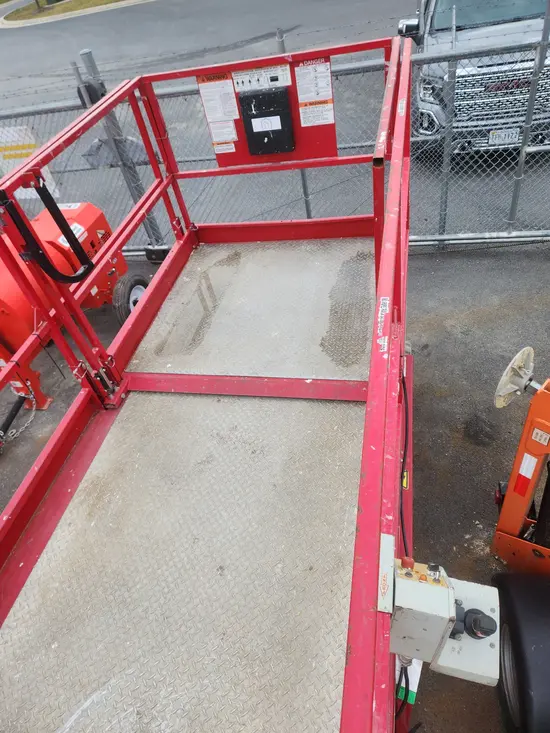 2018 MEC 4069ERT Scissor Lift