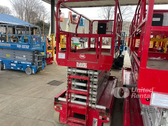 2018 MEC 4046SE Scissor Lift