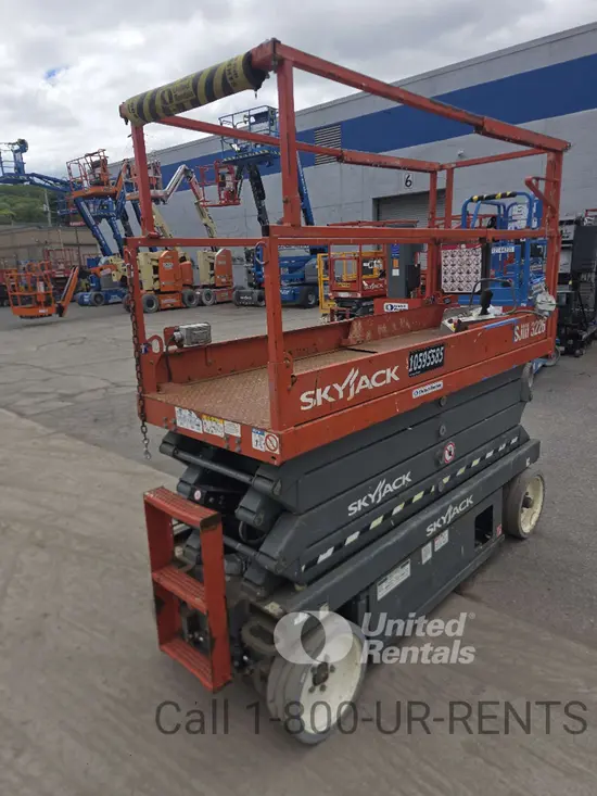 2017 Skyjack SJIII3226 Scissor Lift