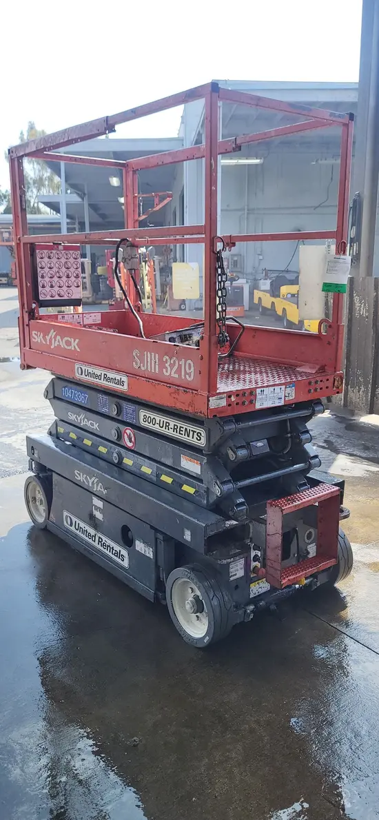 2016 Skyjack SJIII3219 Scissor Lift