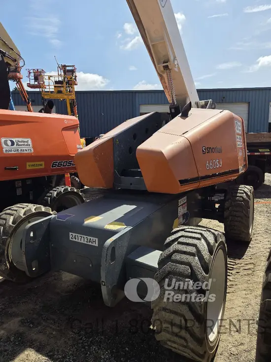 2019 Snorkel 660SJ Boom Lift