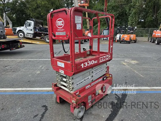 2017 MEC 1330SE Scissor Lift
