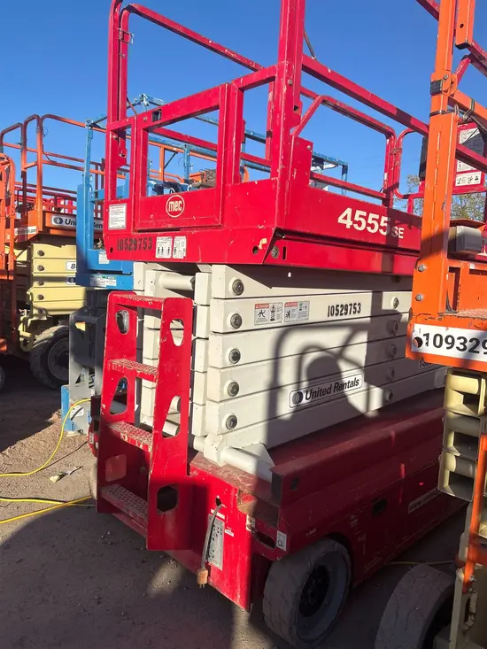 2016 MEC 4555SE Scissor Lift