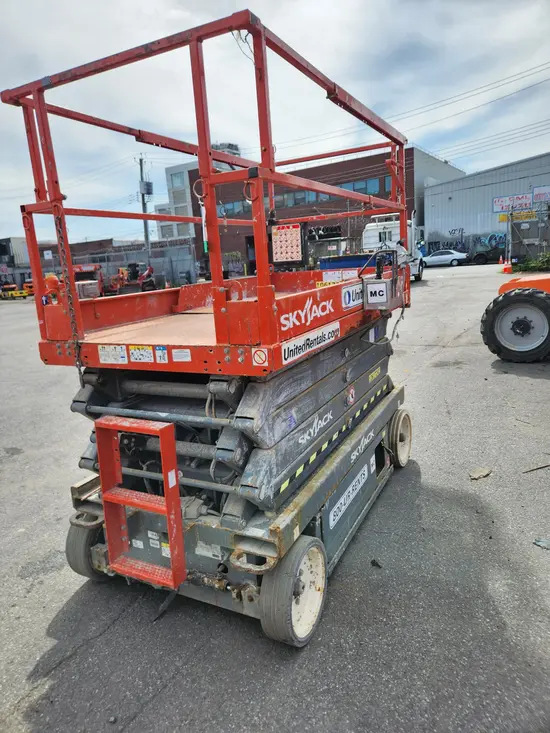 2017 Skyjack SJIII4632 Scissor Lift