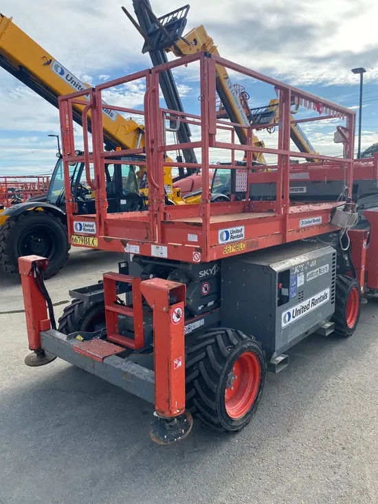 2018 Skyjack SJ6826RT Rough Terrain Scissor Lift
