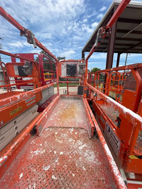 2019 Snorkel S3226E Scissor Lift