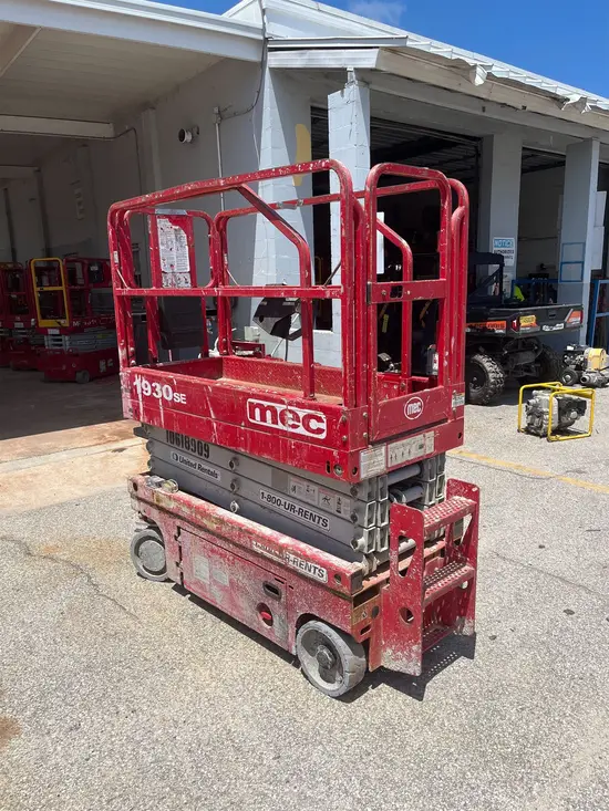 2017 MEC 1930SE Scissor Lift