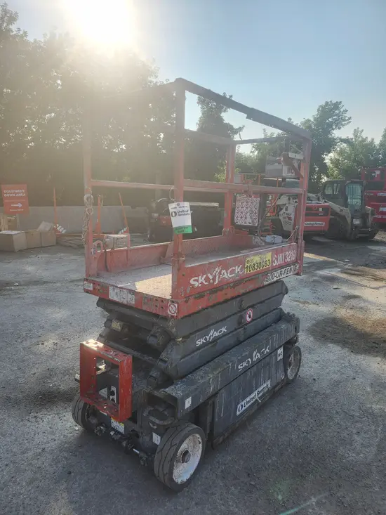 2018 Skyjack SJIII3219 Scissor Lift