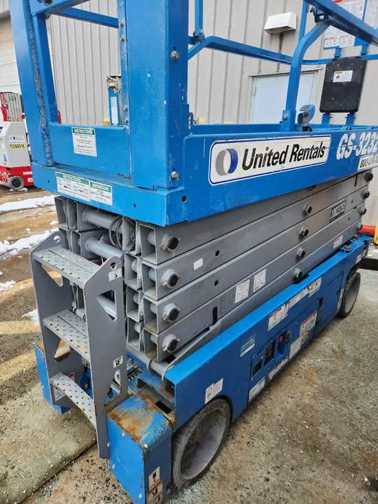 2018 Genie GS-3232 Scissor Lift