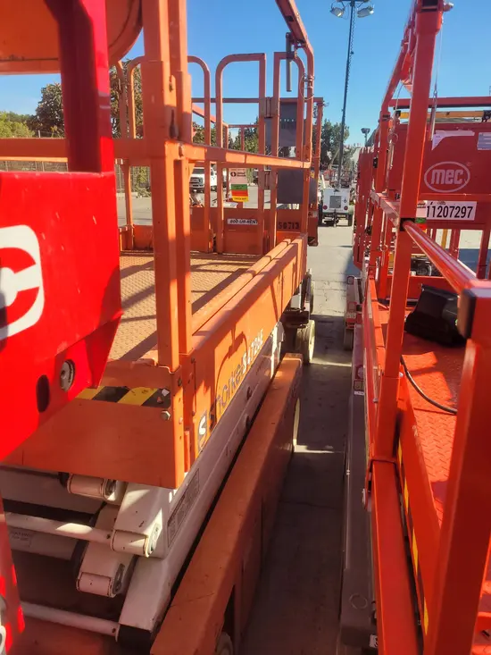 2018 Snorkel S4726E Scissor Lift
