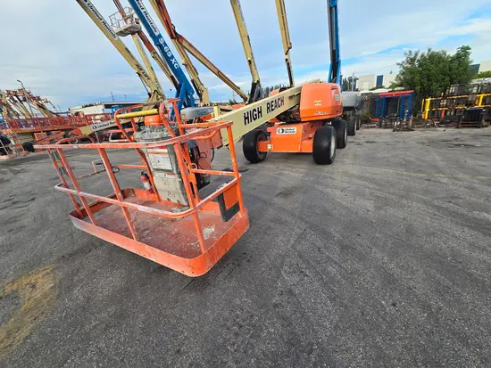 2017 JLG 600S Boom Lift