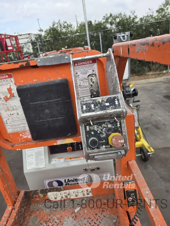 2018 Snorkel S3219E Scissor Lift