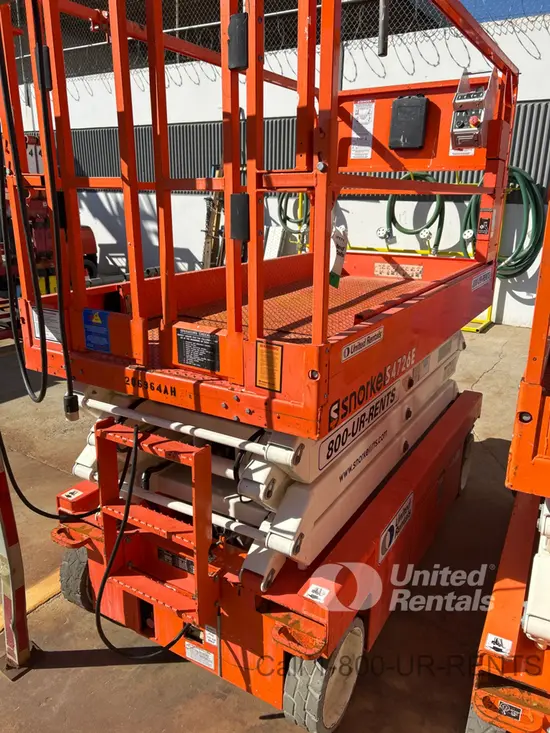 2018 Snorkel S4726E Scissor Lift