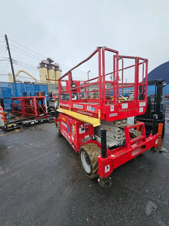 2015 MEC 4069ERT Scissor Lift