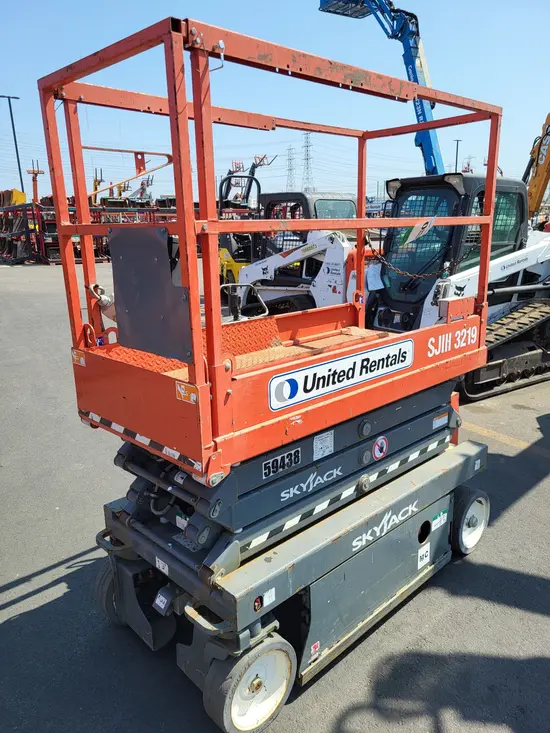 2018 Skyjack SJIII3219 Scissor Lift