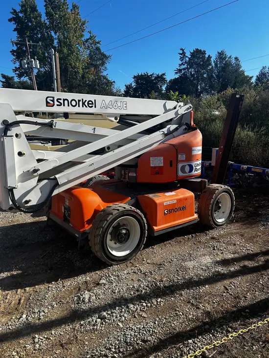 2016 Snorkel A46JE Articulating Boom Lift