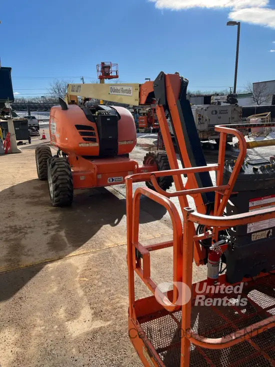 2017 JLG 600AJ Articulating Boom Lift