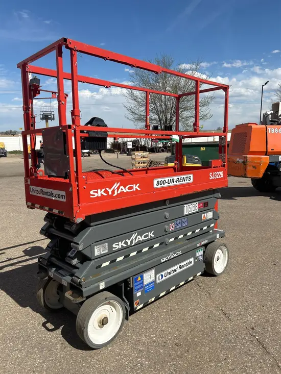 2020 Skyjack SJ3226 Scissor Lift