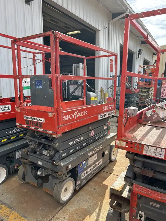 2018 Skyjack SJIII3219 Scissor Lift