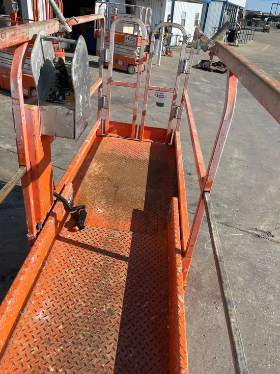 2019 Snorkel S3219E Scissor Lift