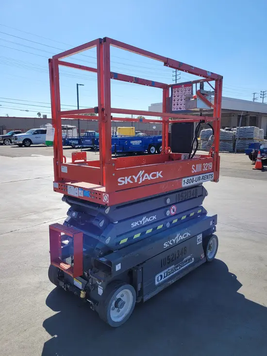 2016 Skyjack SJIII3219 Scissor Lift