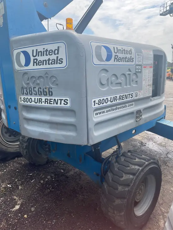 2015 Genie S-40 Boom Lift