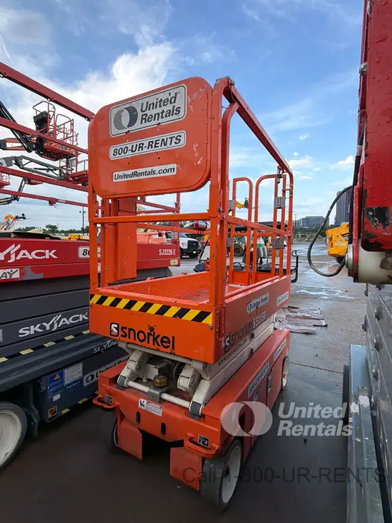 2021 Snorkel S3215E Scissor Lift