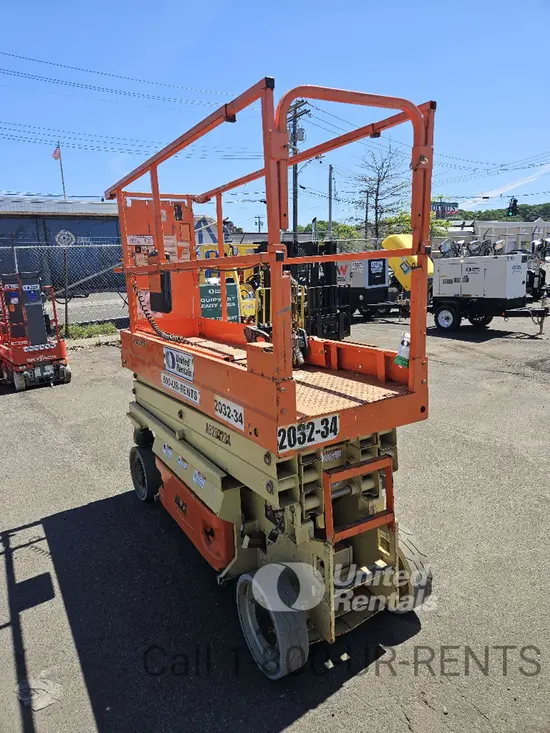 2018 JLG 2032ES Scissor Lift