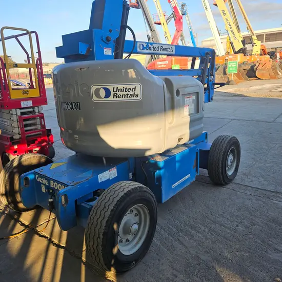 2017 Genie Z-45/25J DC Articulating Boom Lift