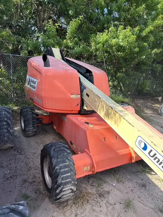 2017 JLG 400S Boom Lift