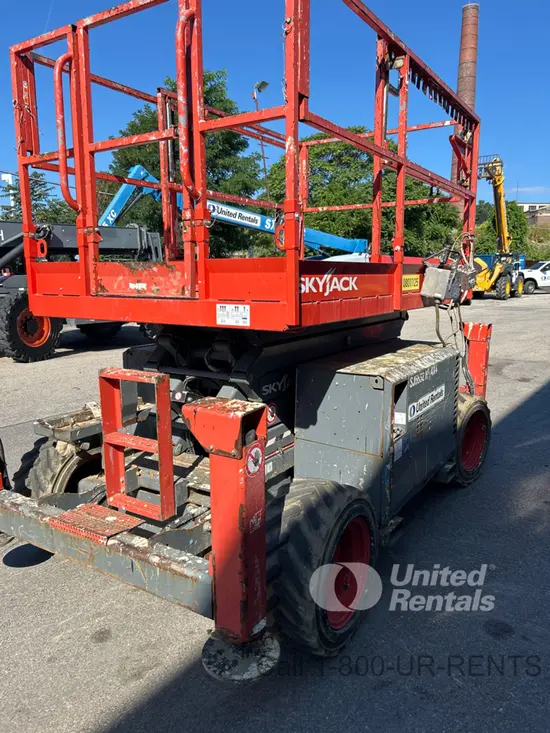 2018 Skyjack SJ6832RT Rough Terrain Scissor Lift