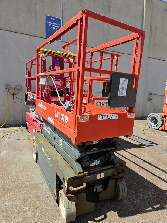 2018 Skyjack SJIII3219 Scissor Lift