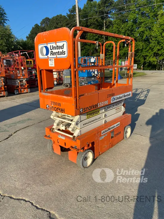2019 Snorkel S3219E Scissor Lift