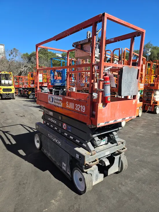 2018 Skyjack SJIII3219 Scissor Lift