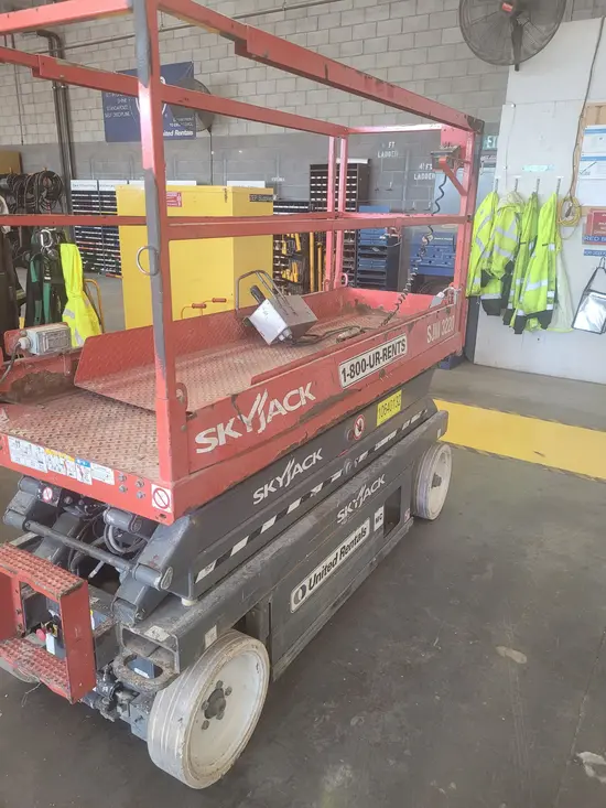 2017 Skyjack SJIII3220 Scissor Lift