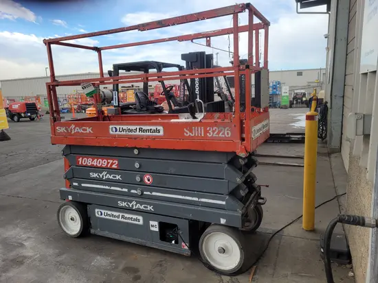 2018 Skyjack SJIII3226 Scissor Lift