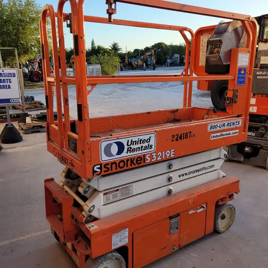 2019 Snorkel S3219E Scissor Lift
