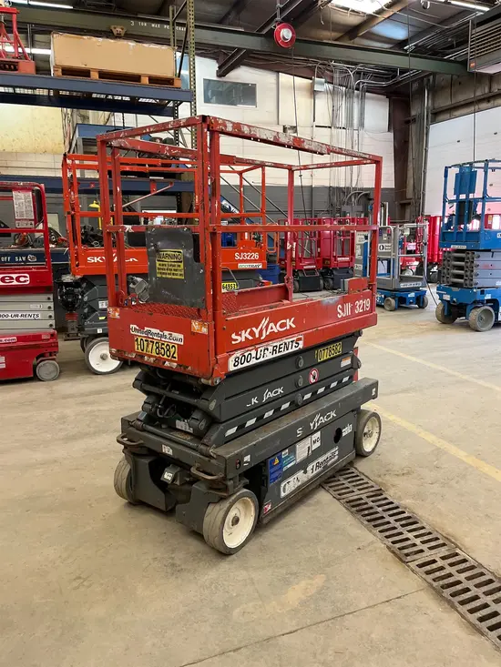 2018 Skyjack SJIII3219 Scissor Lift