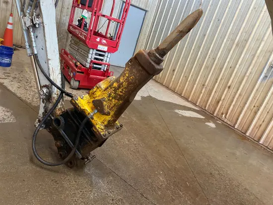 2019 Epiroc SB 452 Attachment