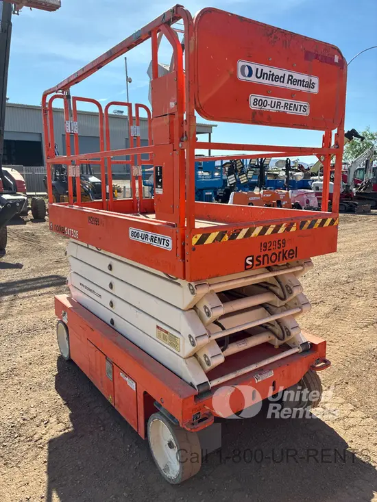2017 Snorkel S4732E Scissor Lift